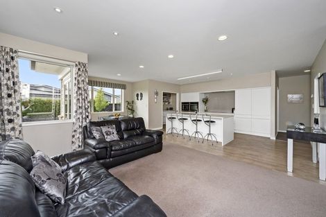 Photo of property in 12 Churchill Drive, Rangiora, 7400