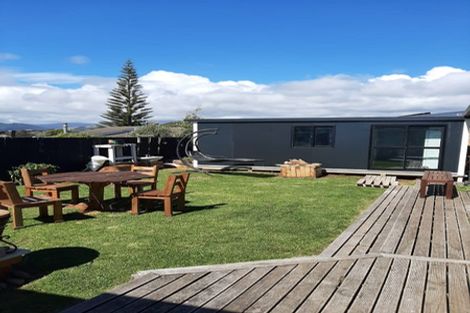 Photo of property in 51 Mazengarb Road, Paraparaumu Beach, Paraparaumu, 5032