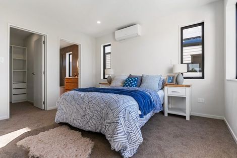 Photo of property in 16a Meadway, Sunnyhills, Auckland, 2010