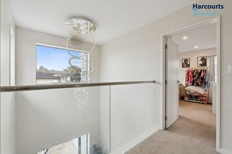 Photo of property in 11 Regis Park Drive, Pukekohe, 2120