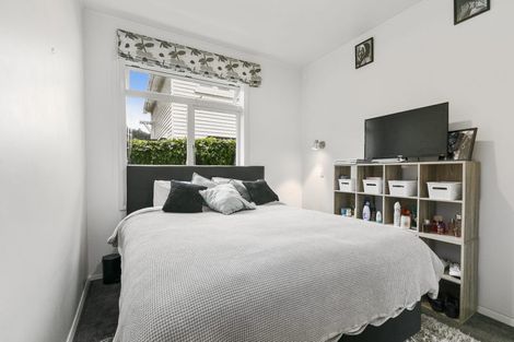 Photo of property in 379 Muritai Road, Eastbourne, Lower Hutt, 5013