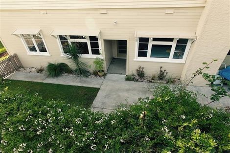 Photo of property in 12 Tamar Street, New Plymouth, 4310