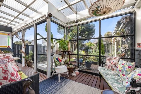 Photo of property in 12 Collins Street, Petone, Lower Hutt, 5012