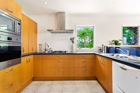 Photo of property in 20 Arlose Place, Westgate, Auckland, 0614