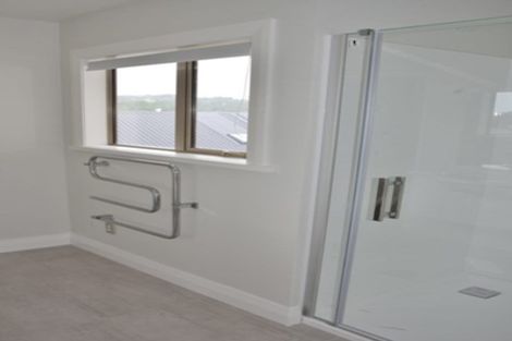 Photo of property in 3 Dinning Road, Riverhead, 0820