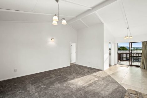 Photo of property in 2 Thackeray Place, Owhata, Rotorua, 3010