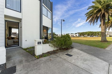 Photo of property in 284 Hobsonville Point Road, Hobsonville, Auckland, 0616