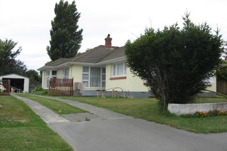 Photo of property in 17 Renfrew Street, Upper Riccarton, Christchurch, 8041