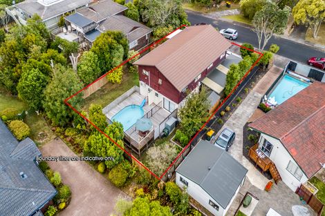 Photo of property in 7 Pokapu Street, Titirangi, Auckland, 0600