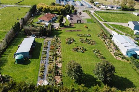 Photo of property in 47 Laws Road, Dannevirke, 4972