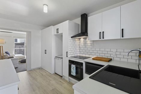 Photo of property in 2/32 Mona Vale Avenue, Riccarton, Christchurch, 8011