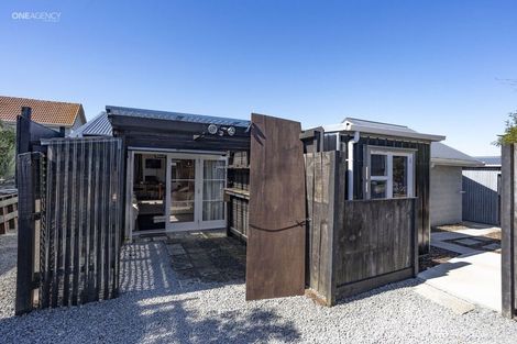 Photo of property in 2/6 Drake Street, New Brighton, Christchurch, 8061