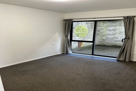 Photo of property in 9 Ramoana Mews, Shelly Park, Auckland, 2014