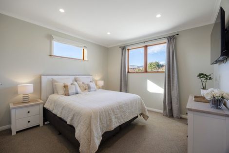 Photo of property in 49 Meeanee Road, Taradale, Napier, 4112