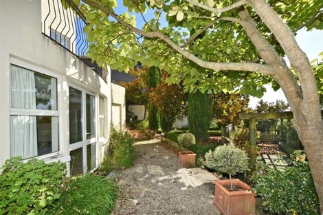 Photo of property in 5 Stoddart Lane, Cashmere, Christchurch, 8022