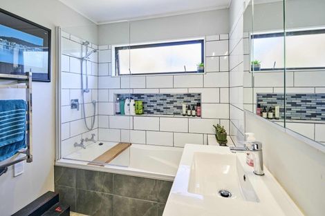 Photo of property in 25 Tukanae Street, Strathmore Park, Wellington, 6022