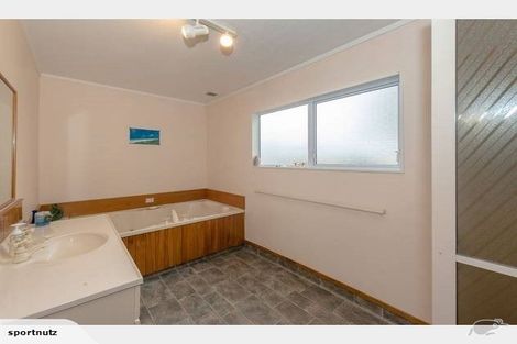 Photo of property in 31 Ashurst Avenue, Pukete, Hamilton, 3200