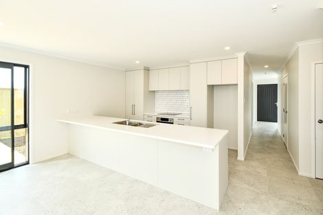 Photo of property in 3a Uatoto Road, Clarks Beach, 2122