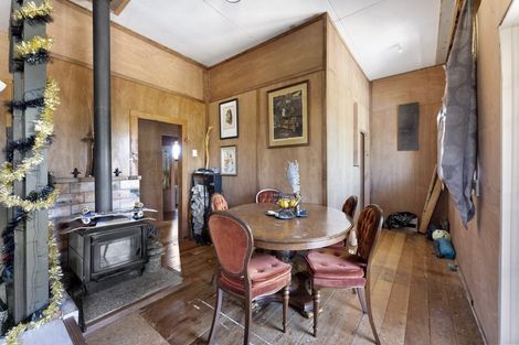 Photo of property in 143 Mako Mako Road, Levin, 5510