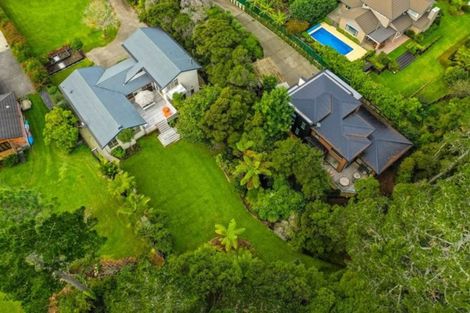 Photo of property in 21 Churchouse Road, Greenhithe, Auckland, 0632