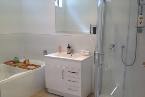 Photo of property in 10 Kitchener Terrace, Moturoa, New Plymouth, 4310