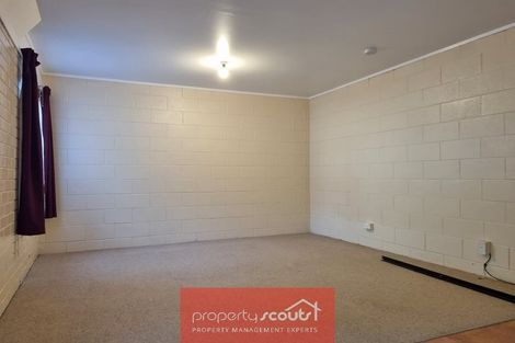 Photo of property in 39 Breakwater Road, Moturoa, New Plymouth, 4310