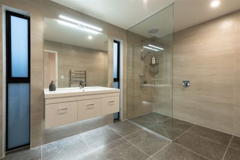 Photo of property in 33 Coast Boulevard, Papamoa Beach, Papamoa, 3118