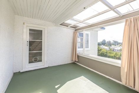 Photo of property in 71 Alma Road, Gonville, Whanganui, 4501