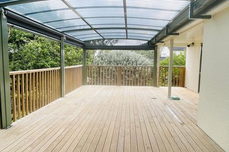Photo of property in 108 Seaview Road, Glenfield, Auckland, 0629