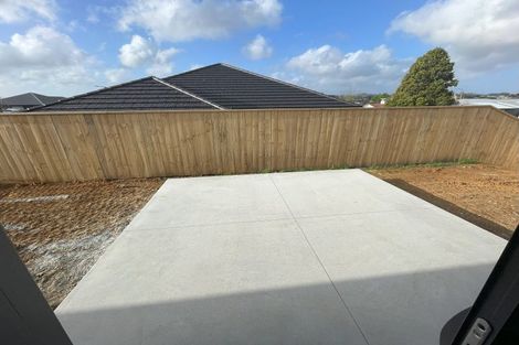 Photo of property in 17 Pipi Crescent, Tuakau, 2121