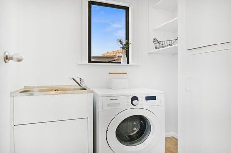 Photo of property in 1/279 Main South Road, Hornby, Christchurch, 8042