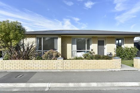 Photo of property in 4/13 Sylvan Street, Hillmorton, Christchurch, 8024