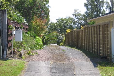 Photo of property in 115 Matipo Road, Mairangi Bay, Auckland, 0630