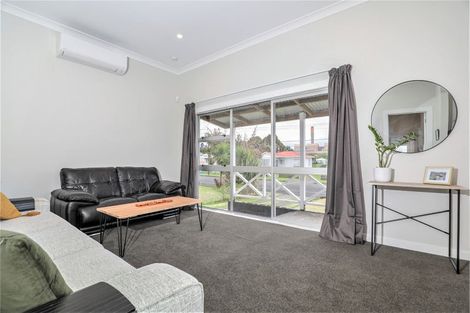 Photo of property in 142 Hakanoa Street, Huntly, 3700