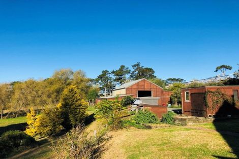 Photo of property in 72 Jeffs Road, Dairy Flat, Albany, 0794