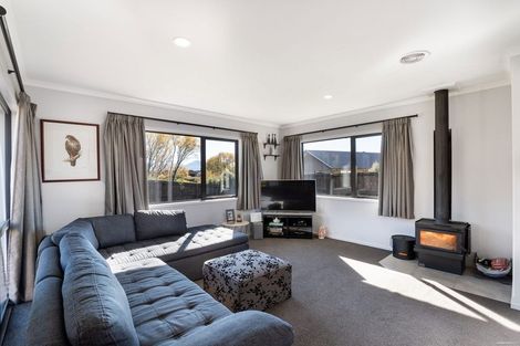 Photo of property in 26 Alice Burn Drive, Luggate, Cromwell, 9383