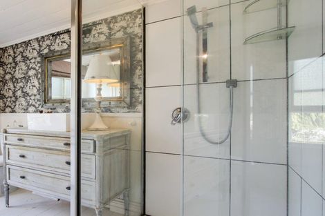 Photo of property in 12 Farndon Road, Clive, 4102