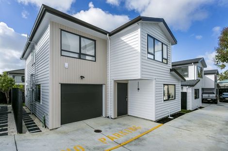Photo of property in 15b Koromiko Street, New Lynn, Auckland, 0600