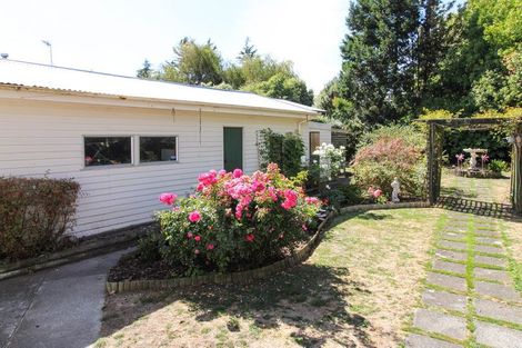 Photo of property in 78 Victoria Street, Carterton, 5713
