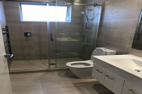 Photo of property in 41 Vogwill Road, Kumeu, 0810