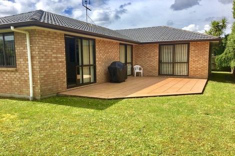 Photo of property in 8 Redcastle Drive, East Tamaki, Auckland, 2013