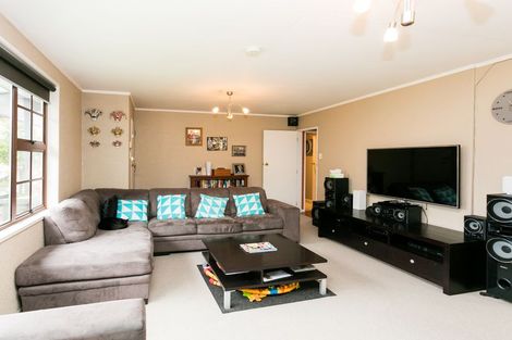 Photo of property in 47 Meadowbrook Drive, Cloverlea, Palmerston North, 4412