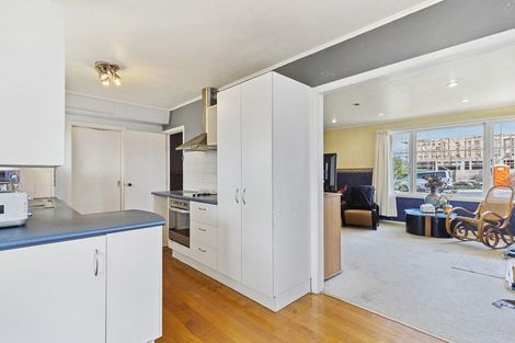 Photo of property in 8 Poto Street, Te Atatu South, Auckland, 0610