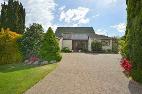 Photo of property in 32 O'connor Place, Burnside, Christchurch, 8053
