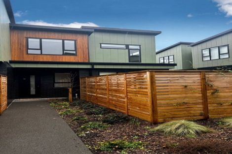 Photo of property in 11/7 Johnston Grove, Taita, Lower Hutt, 5011