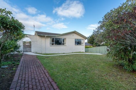 Photo of property in 10 Armstrong Grove, Hilltop, Taupo, 3330