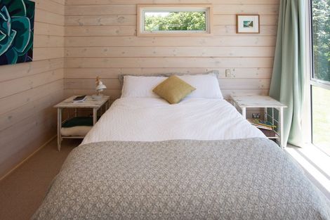 Photo of property in 22 Poriwira Drive, Kuratau, Turangi, 3381