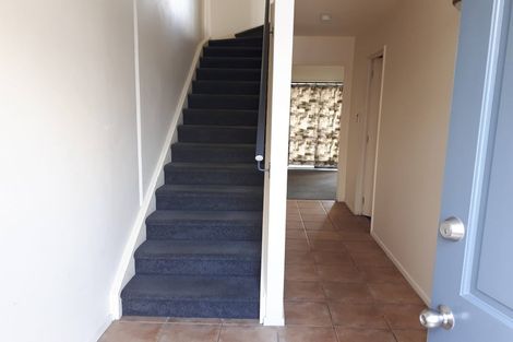 Photo of property in Krisley Court, 7/6 Ambrico Place, New Lynn, Auckland, 0600