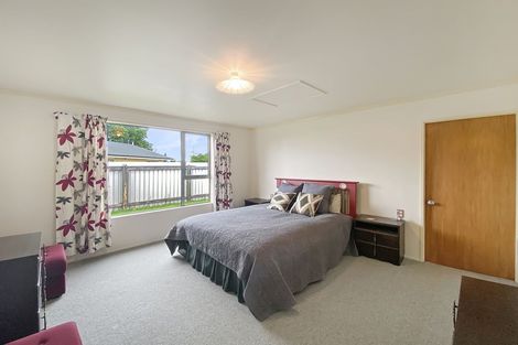 Photo of property in 1 Totara Drive, Twizel, 7901