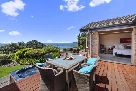 Photo of property in 40 Rock Isle Road, Torbay, Auckland, 0630